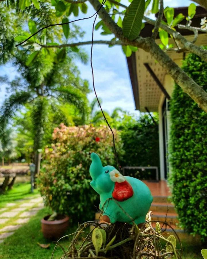 Baan Klong Resort Damnoen Saduak Exterior foto
