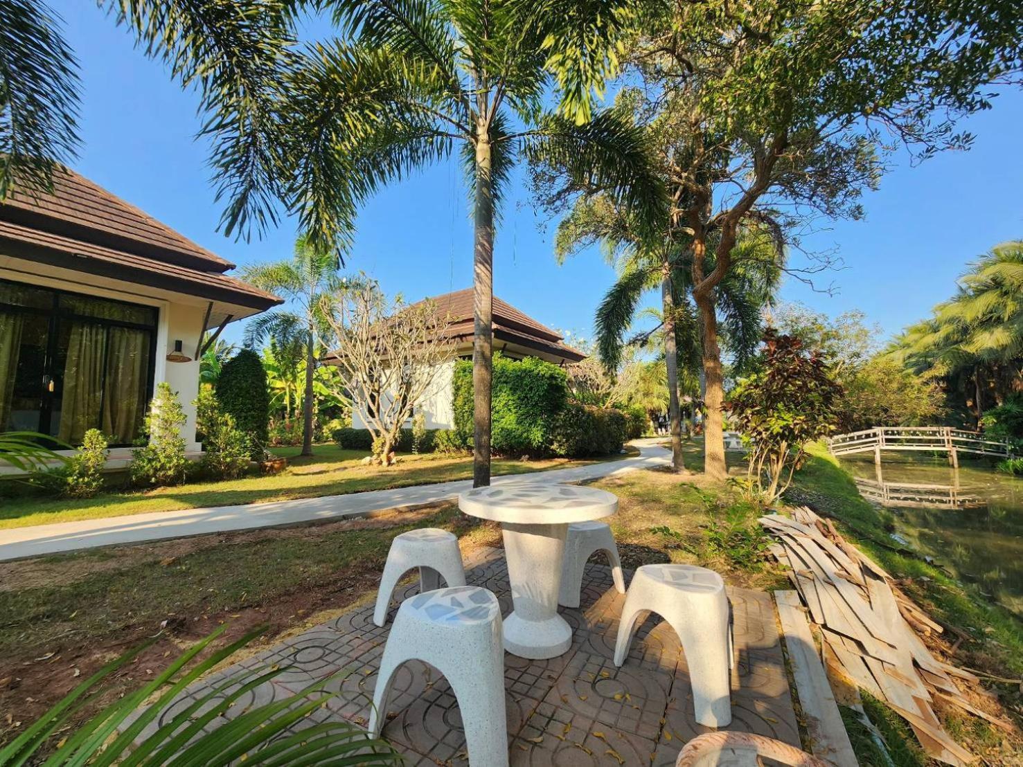 Baan Klong Resort Damnoen Saduak Exterior foto